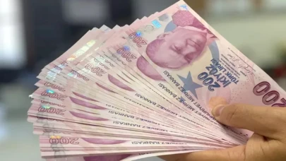Bankaların Emeklilere Yönelik Kredi Paketi Hazır: Emeklilerin Yüzünü Güldürecek Müjde