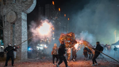 Çin'de muhteşem Fener Festivali coşkusu yaşanıyor