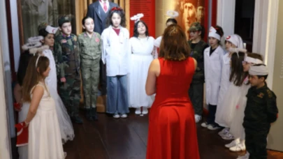 Çınar Çocuk Korosu, Türk müziğinin unutulmaz eseri "Çanakkale"yi muhteşem bir ses performansı ile seslendirdi!