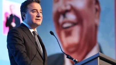 Babacan'dan Ekonomi Değerlendirmesi: Bu Ramazan'da Ülke Olarak Zorlu Bir Ekonomik Süreçten Geçiyoruz