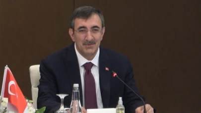 Midyat'ta düzenlenen 2,66 milyar TL'lik toplu açılış törenine Yılmaz da katıldı.