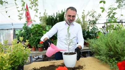 Başkan Erol, Kestel'i süs bitkileri sektöründe öne çıkan bir merkez haline getirme hedefinde