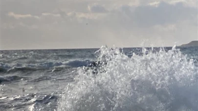 Meteoroloji'den yapılan açıklamaya göre, denizlerimizde fırtına uyarısı!