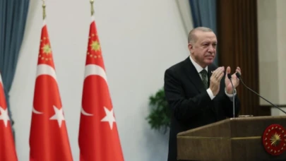 Cumhurbaşkanı Erdoğan: Milli ve manevi değerlerimizi korumaya kararlıyız