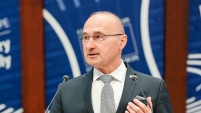 Hırvatistan ve BAE Dışişleri Bakanları İlişkileri Güçlendirmek İçin Görüştü