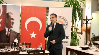 Başkan Deviren, yardımcıları ve meclis üyeleriyle iftar yemeğinde buluştu