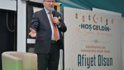 Mustafa Karataş, Esenyurt'ta Ramazan ayına özel bir sohbet düzenledi