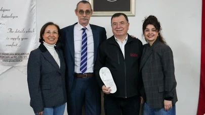 Başkan Beşikçioğlu, OSTİM'de Kadın Emekçilerle Buluştu ve Görüş Alışverişinde Bulundu