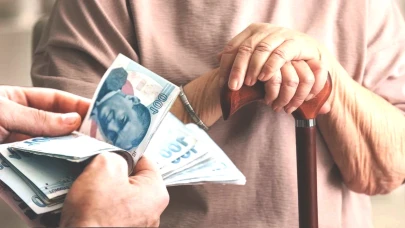 Emeklilere 11 Bin TL Destek: Halkbank’tan Yeni Nakit Programı