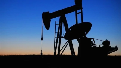 Petrol Fiyatları, Son Haberlerin Etkisiyle Hızla Arttı