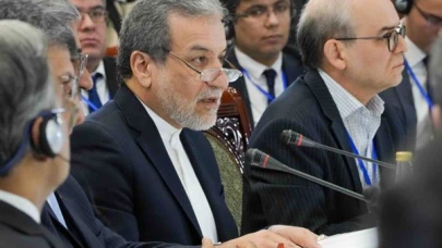 Araghchi'den Macron'a sert eleştiri: ABD ve İsrail'in saldırılarına sessiz kaldı!