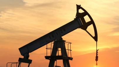 Hürmüz Boğazı Gerilimi Brent Petrol Fiyatlarını 80 Doların Üzerine Taşıdı