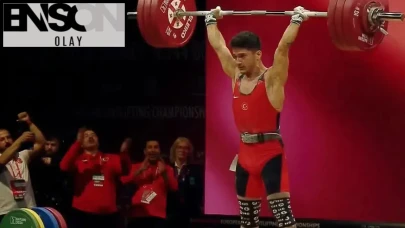 Muhammed Furkan Özbek, Avrupa'nın Tahtına Oturarak Tarih Yazdı!