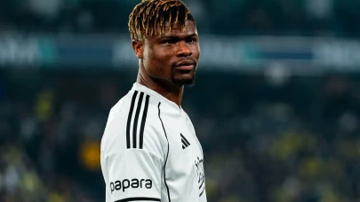 Derbi sona erdi, gerginlik bitmedi! Agbadou'nun dikkat çeken 'şampiyonluk' yorumu gündemde
