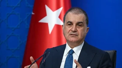 CHP'li Özgür Özel'in siyasi bilgi eksikliğine sert eleştiri: AK Parti Sözcüsü Çelik'ten çarpıcı açıklama