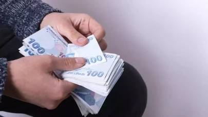 Emeklilerin heyecanla beklediği kurban ikramiyesi ödemeleri için geri sayım başladı! Ödeme tarihleri açıklandı