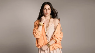 Trendyolmilla, yeni koleksiyonunun tanıtımı için Demet Özdemir'i marka yüzü olarak seçti