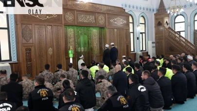 Siirt'te şehitlerimizi anmak amacıyla düzenlenecek olan mevlid ve dua programı hazırlıkları tamamlandı