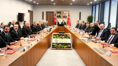 Gaziantep Valiliği, okullardaki güvenlik tedbirlerini ele almak üzere önemli bir toplantı düzenliyor!