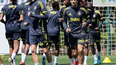 Fenerbahçe, büyük maça odaklandı: Derbi heyecanı dorukta!