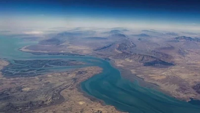İran, Hürmüz Boğazı'nı tekrar kapatma kararı aldı!