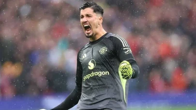 Türk kaleci Altay Bayındır, İngiltere'yi sallıyor: Manchester United kalesinde harika bir performans sergiledi.