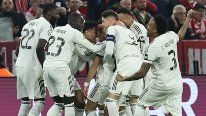 Real Madrid, transfer döneminde büyük bir sürprize imza atarak tam 9 oyuncusunu birden göndermeye hazırlanıyor