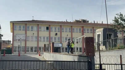 Kocaeli'de gündemi sarsan 'okul personeli' skandalı ortaya çıktı: Parayla aldatma girişimi!