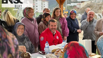 Başkan Çetinkaya, halkı çardakta ziyaret ederek vatandaşlarla buluştu