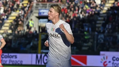 Napoli Cremonese karşılaşması ne zaman başlayacak? Hangi kanalda yayınlanacak? Şifresiz izlenebilecek mi?