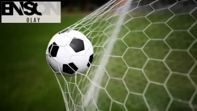 10 Nisan Cuma günü futbol tutkunlarının ekran başına kilitlenmesi gereken bir gün olacak