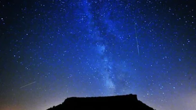 Gökyüzünde muhteşem bir gösteri başlıyor: 2026 Lyrid meteor yağmuru yaklaşıyor!