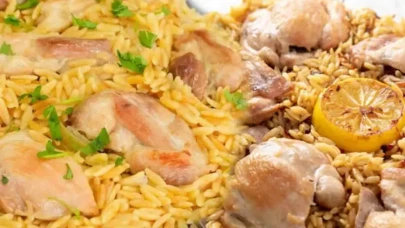 En lezzetli tavuklu arpa şehriye pilavı: Tam ölçülü tarif!