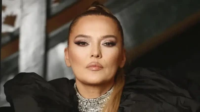 Pop müzik sanatçısı Demet Akalın'ın hayatı  ve kariyeri merak konusu oldu!