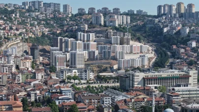 Kentsel dönüşüm için 180 ay vadeli ve %0,69 faiz oranına sahip kredi fırsatıyla başvurular yoğun ilgi görüyor