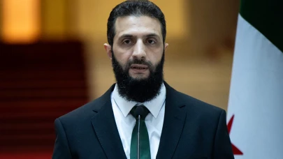 Şara, Katar Emiri Al Sani ile Doha'da Önemli Bir Görüşme Gerçekleştirdi