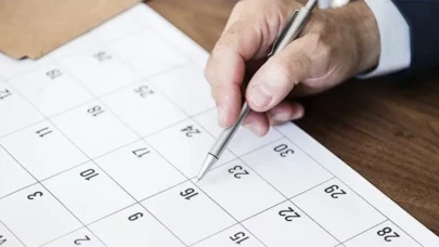 Milyonlarca İşçi ve Öğrenciye Müjde: 22 Nisan Tam Gün Tatil Olacak! İşte 2026 Resmi Tatil Listesi Açıklandı