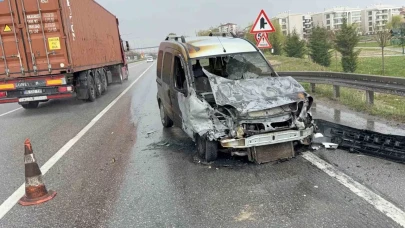 Sürücü, Araç Kullandığı Sırada Ani Beyin Kanaması Geçirdi
