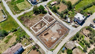 Acar Ünlü, Bozburun'a spor alanlarını artırmak için kolları sıvadı: 3 farklı saha için çalışmalara başlandı
