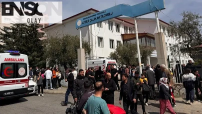 Okullarda Güvenlik Kabinesi Uygulaması Başlıyor: Yeni Koruma Kalkanı Mustafa Çiftçi Tarafından Tanıtıldı!