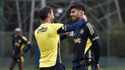 Fenerbahçe'nin İspanyol yıldızı Marco Asensio, teknik direktör Domenico Tedesco'ya duygusal bir veda mesajı paylaştı