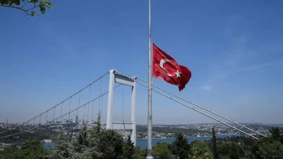 Türkiye'de Milli Yas Beklentisi: Kahramanmaraş ve Şanlıurfa Saldırıları Sonrası Ülke Genelinde Üzüntü Artıyor