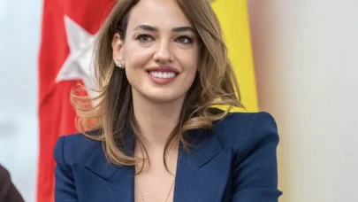 Ünlü oyuncu Seda Bakan, Madrid ziyareti sırasında İspanya'da büyük bir heyecan yarattı.