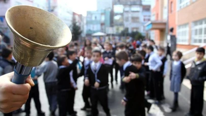 Düziçi'nde Yaşanan Sel Felaketi, Taşımalı Eğitimi Engelleyerek Okulları Kapattı
