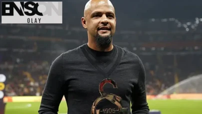 Melo'dan Sert Sözler: Rakibimiz Kazansaydı... - Pitbull'un İstanbul'daki Diş Gösterisi!