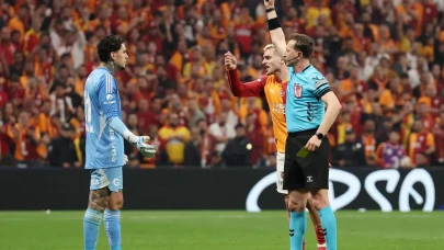Ederson'un Kırmızı Kart Görmesinin Ardındaki Sebep ve Hakeme Yöneltilen Sözler Ortaya Çıktı