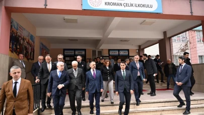 Vali İlhami Aktaş, Gebze'deki okulları yerinde inceledi