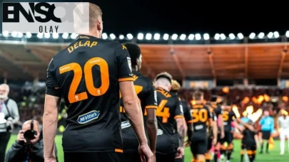Acun Ilıcalı’nın sahibi olduğu Hull City, Premier Lig yolunda kritik virajda! Millwall ile ilk maçta golsüz berabere kalan İngiliz ekibinin rövanş mücadelesi futbolseverler tarafından merak ediliyor. Peki Millwall - Hull City maçı ne zaman, saat kaçta ve hangi kanalda yayınlanacak? İşte detaylar…