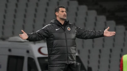 Volkan Demirel adeta çılgına döndü! Hakem kararına isyan etti ve geceyi salladı!