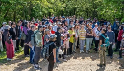 Yalova'da doğa tutkunları için düzenlenen Şakayık Bahçelerinde Yürüyüş etkinliği renkli görüntülere sahne oldu